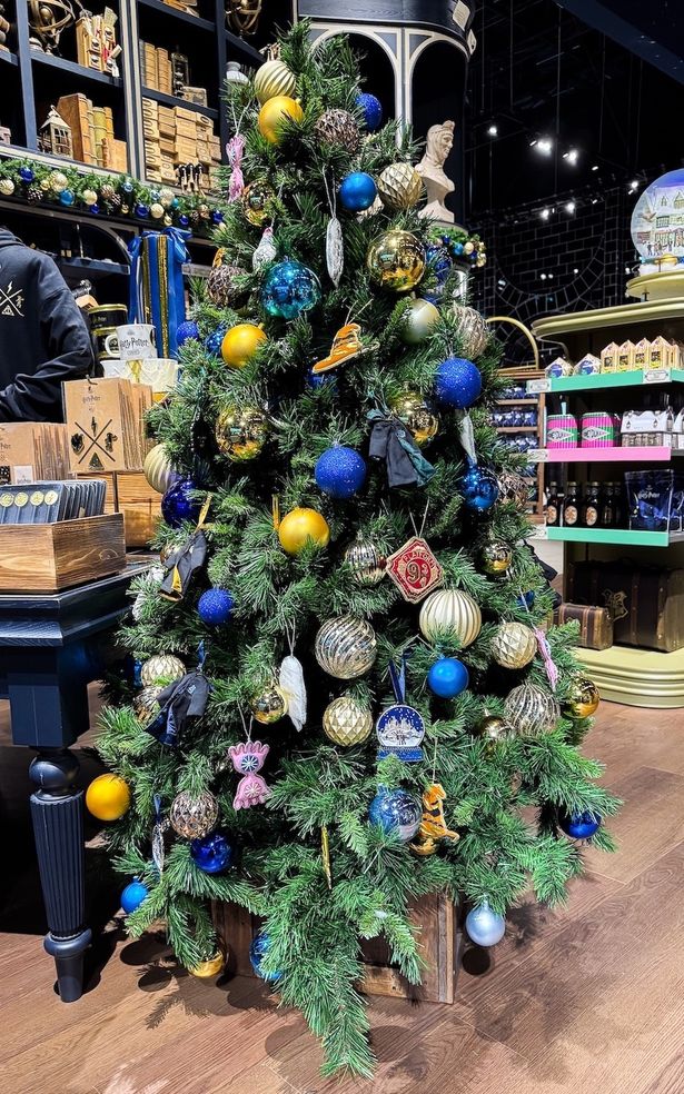 クリスマスには欠かせない、ツリーを彩るオーナメント