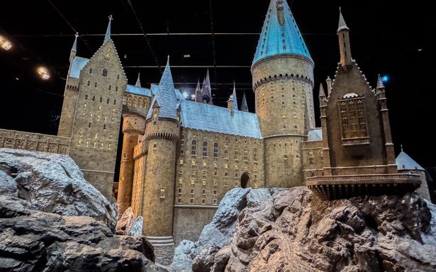 見事なディテールは、「ハリポタ」ファンはもちろん建築ファンにも必見！