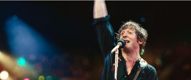 4位は伝説のシンガーソングライターの栄光と葛藤を描く『スプリングスティーン 孤独のハイウェイ』