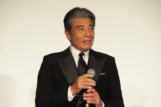 三浦諒一役の舘ひろし