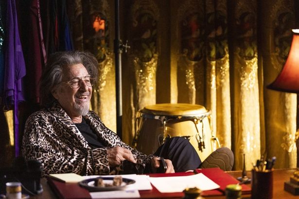 【写真を見る】主人公の盟友で元泥棒のゼイヴィアを演じるアル・パチーノ