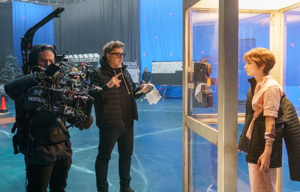 【写真を見る】「映画館で観ないと…」Super8フィルムとデジタルの融合で、1980年代の空気を再現！