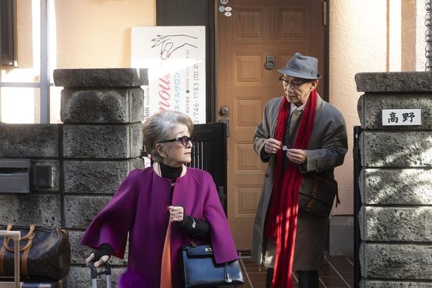 東京の柴又から神奈川の葉山にある高齢者施設へ向かう85歳のマダム、高野すみれ(『TOKYOタクシー』)