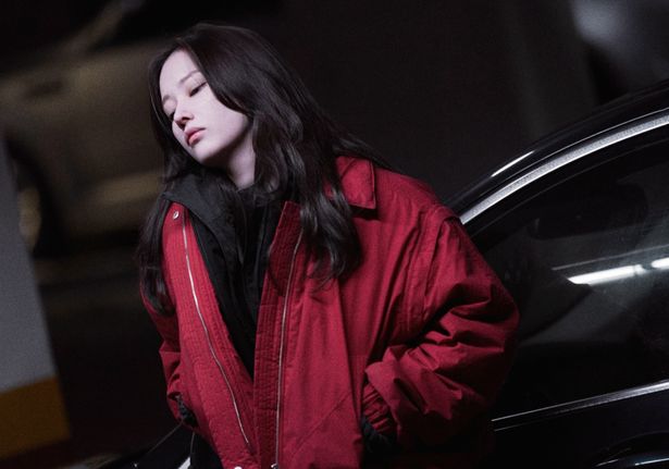 アンニュイな魅力を醸し出すドギョン(チョン・ジョンソ)