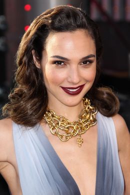 ガルの美貌が絶賛！