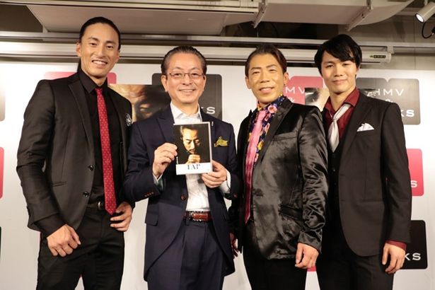 11月29日、渋谷で行われた『TAP～』DVD発売イベントにて、監督とダンサーの面々
