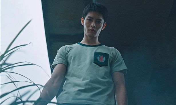 台湾で実際に起きた事件と、監督自身の兄との家族関係をもとに描かれる