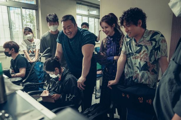 【写真を見る】マ・ドンソクらのインタビューや製作の裏側を収めたプロダクションドキュメンタリー映像が解禁に