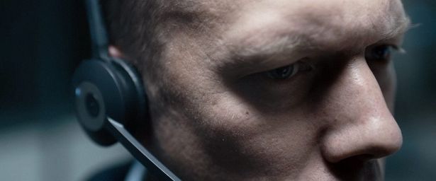 わずかな音の手掛かりを頼りに誘拐事件を捜査していく『THE GUILTY ギルティ』 