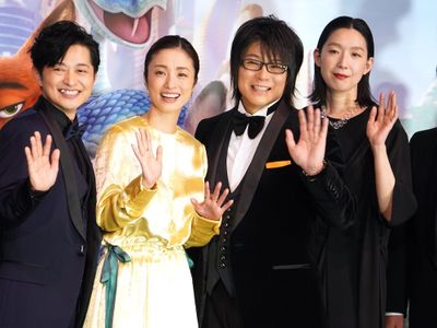 映画『ズートピア２』(12月5日公開)前夜祭舞台挨拶に登壇した上戸彩、森川智之、下野紘、江口のりこ