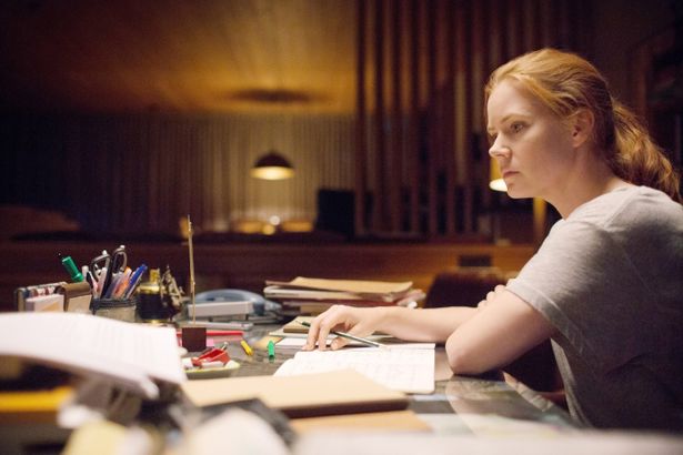 言語学者のルイーズを演じたエイミー・アダムス