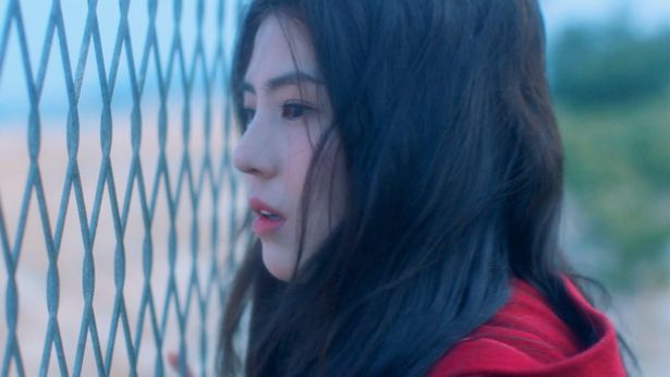 【写真を見る】スクリーンデビューで繊細な演技を披露したハン・ソヒ