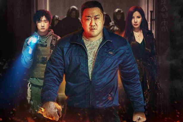 4位はマ・ドンソクが企画、原案、主演を務めるホラーアクション映画『悪魔祓い株式会社』