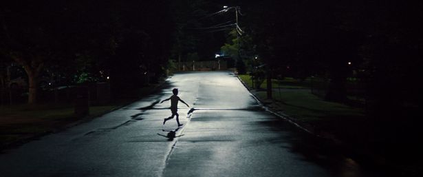 ワーナー最後の洋画配給作品『WEAPONS／ウェポンズ』