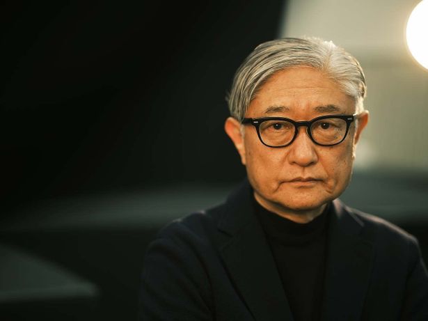 堤幸彦監督がメガホンをとる