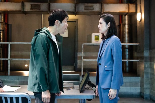 森下は取調べのなかで動機をいっさい語らず、無謀な要求を繰り返す