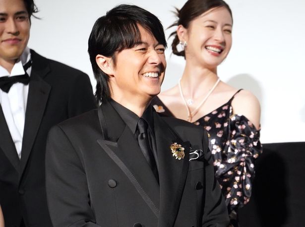 木村の「ちょっぴり嫉妬！」のコメントに反応した福山の笑顔