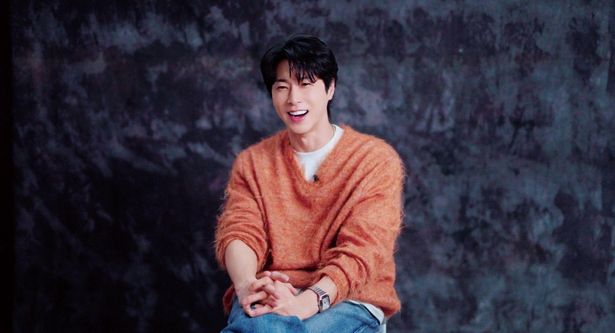 ユンホのインタビューも収録