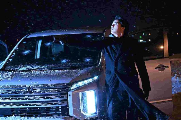 『映画ラストマン -FIRST LOVE-』は12月24日より公開中