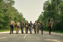 歩くのをやめたら即死！「バトル・ロワイアル」にも影響を与えたスティーヴン・キングの原作を映画化した『The Long Walk(原題)』