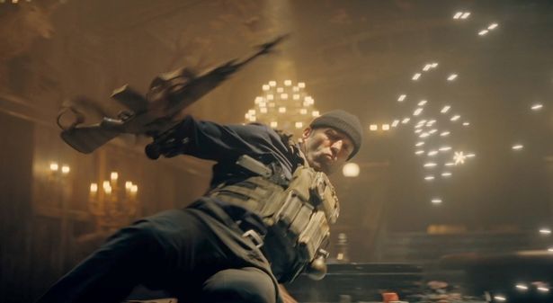 ダイナミックなアクションなどステイサムの使い方をわかっている1作だ(『ワーキングマン』)