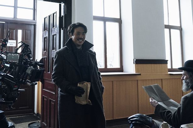 『ハルビン』ではヒョンビン演じるアン・ジュングンの同志を演じたパク・ジョンミン(写真はメイキング)