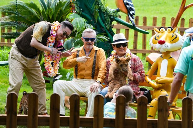 動物大好きな姿もたっぷり