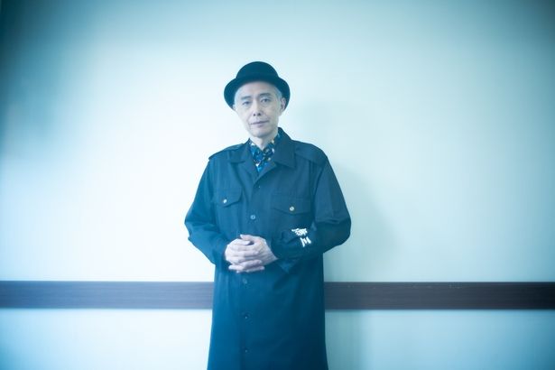 初めて買ってもらったLPは小椋佳のライブアルバムだったそう