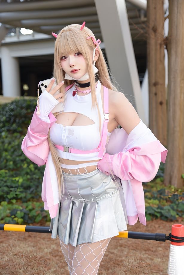 「勝利の女神：NIKKE」バイパー／天音あずささん