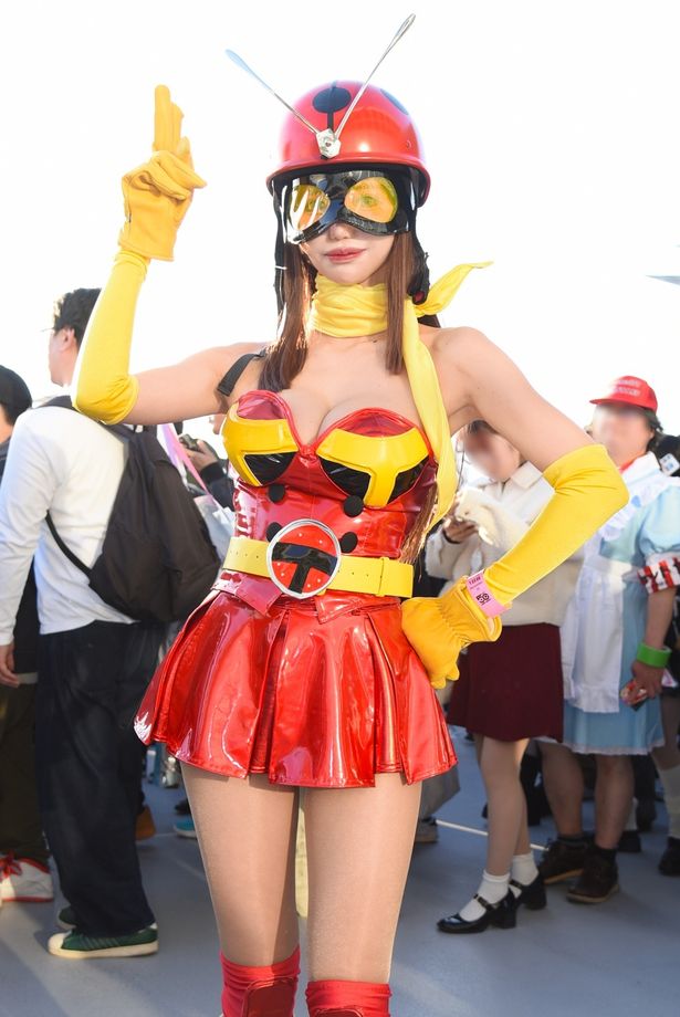 「東島丹三郎は仮面ライダーになりたい」岡田ユリコ(電波人間タックル)／かえるちゃんさん