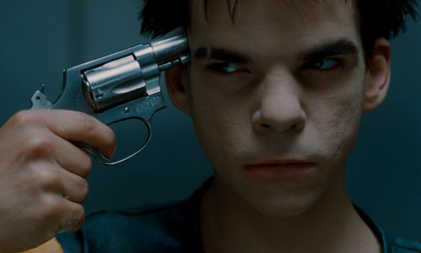 アレックス役はもちろんドニ・ラヴァン