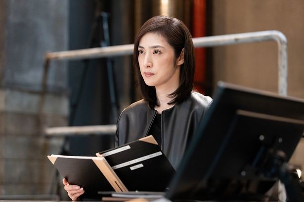 『劇場版 緊急取調室 THE FINAL』がトップ3へ浮上