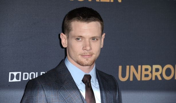 『不屈の男 アンブロークン』の主演でも知られるジャック・オコンネル