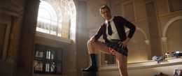 おバカな笑いのオンパレード！リーアム・ニーソン版の『裸の銃を持つ男』ブルーレイ＆DVD発売を記念して、レスリー・ニールセン主演の「裸の銃を持つ男」シリーズをプレイバック！
