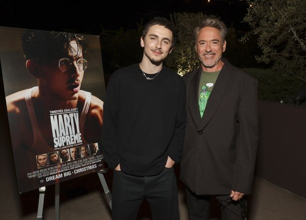 12月18日にそれぞれの主演作、『Dune: Part Three』と『アベンジャーズ／ドゥームズデイ』の全米公開を控えるティモシー・シャラメとロバート・ダウニー・Jr.