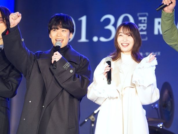 映画『機動戦士ガンダム 閃光のハサウェイ キルケーの魔女』(1月30日公開)公開直前記念 閃光の”センコウ決起集会”でファンとの交流を楽しむ小野賢章＆上田麗奈