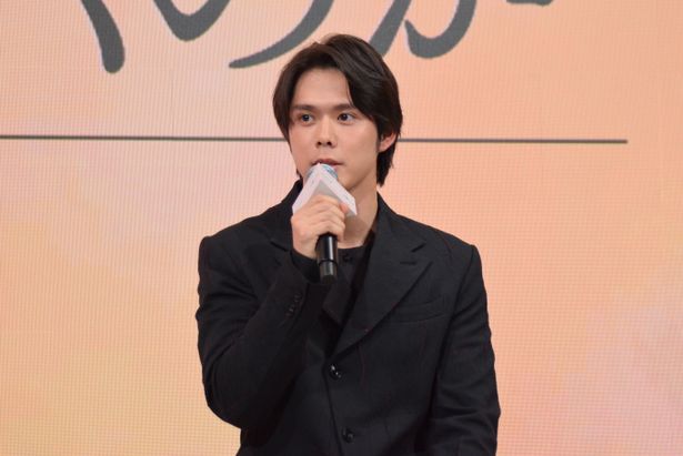 ナズナが想いを寄せる富久信介を演じた細田佳央太