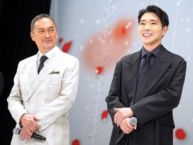 映画『木挽町のあだ討ち』完成披露舞台挨拶に豪華キャスト＆監督の総勢12名が登壇！