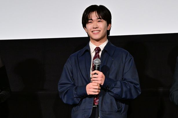 大石俊介役の鈴木福