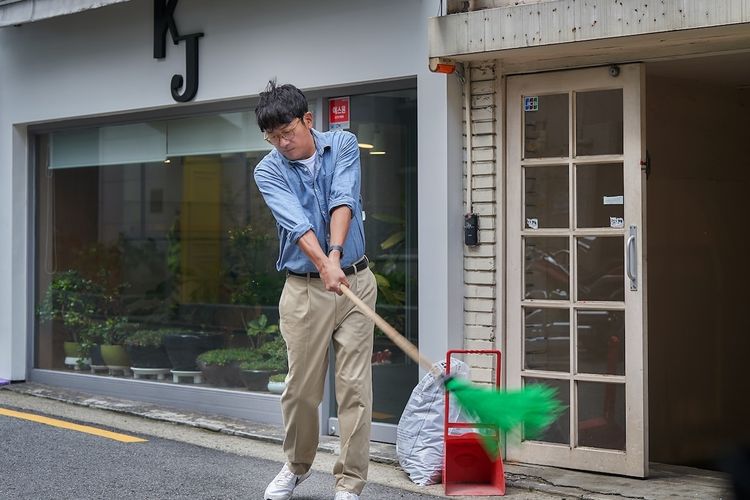 ハ・ジョンウと接待ゴルフを学ぼう！『ロビー！　4000億円を懸けた仁義なき18ホール』特別映像