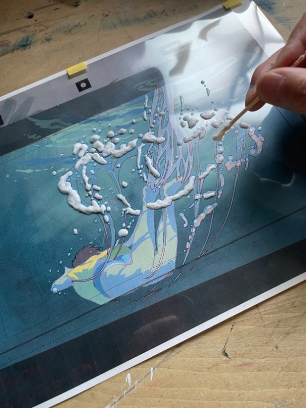 透明なジェルを使って反立体の泡などを作成