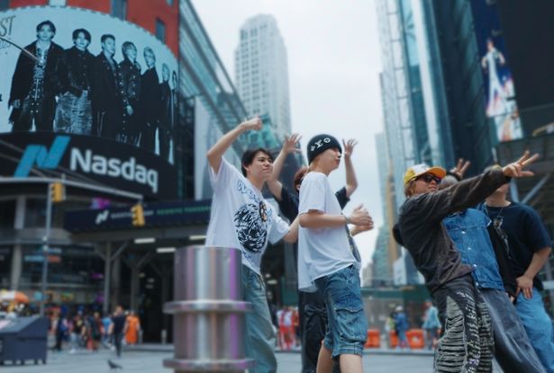 ニューヨークのタイムズスクエアにもBE:FIRSTの広告が掲載！