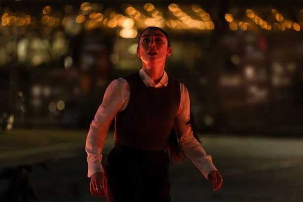 キムを演じるのは『パスト ライブス／再会』のグレタ・リー