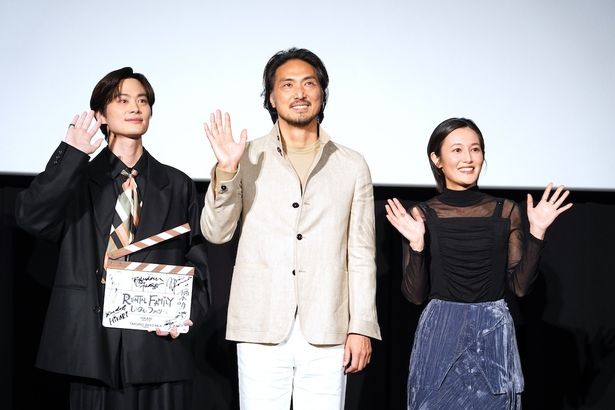 観客の撮影タイムもあった