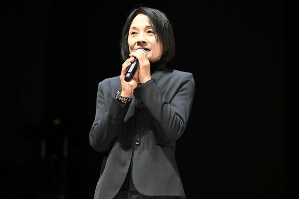 「OPENING of 30th ANNIVERSARY」に登壇した優希比呂