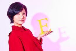 映画「伊藤くん A to E」で、【E】の女・崖っぷち“毒女”の矢崎莉桜を演じた木村文乃