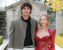 『嵐が丘』など話題作に立て続けに出演する新星ジェイコブ・エロルディに注目！