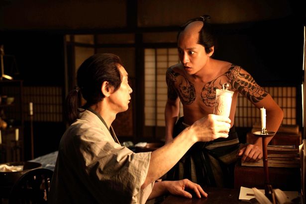 命を救われた新左は、太吉に弟子入りを志願