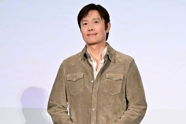 約9年ぶりの来日に感慨深げな表情のイ・ビョンホン