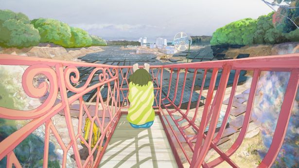 東京から4年ぶりに地元へ戻ってきたカオルは、町の再開発によって変わり果てた景色を目にする